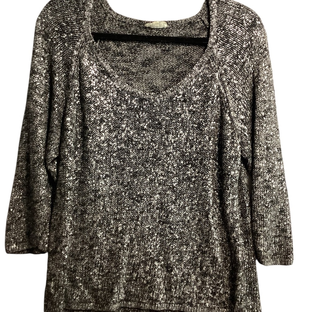Eileen Fisher Black and White Knit Blouse